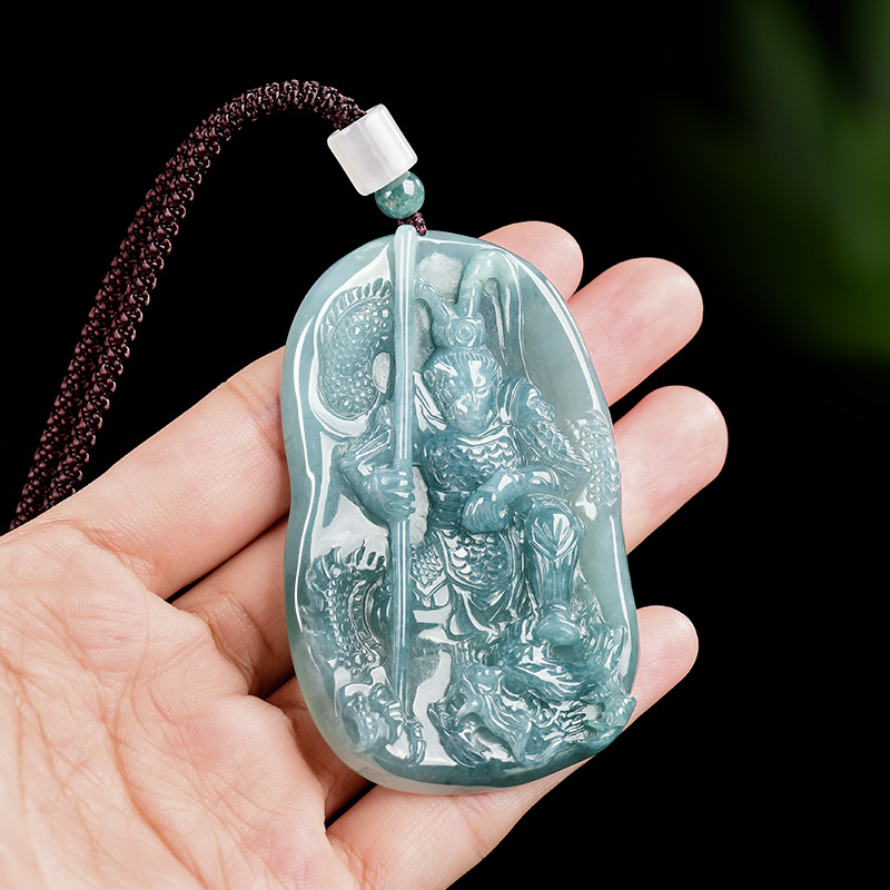 Necklace Pendant - Collar con Colgante de Rey Mono