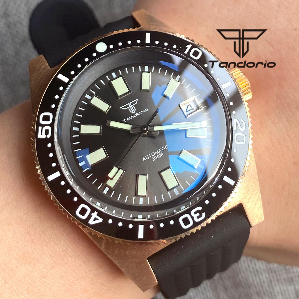 Tandorio 62 MAS CUSN8 reloj au - Seiko Watch 5 Sports reseña y precio
