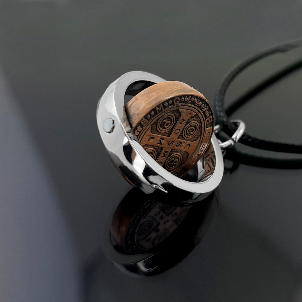 Nuevo Collar con Medalla de Sa - Necklace Pendant reseña y precio