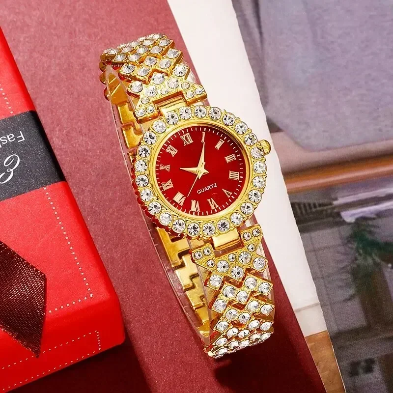 Reloj de lujo dorado para muje - Jewels On Watches reseña y precio