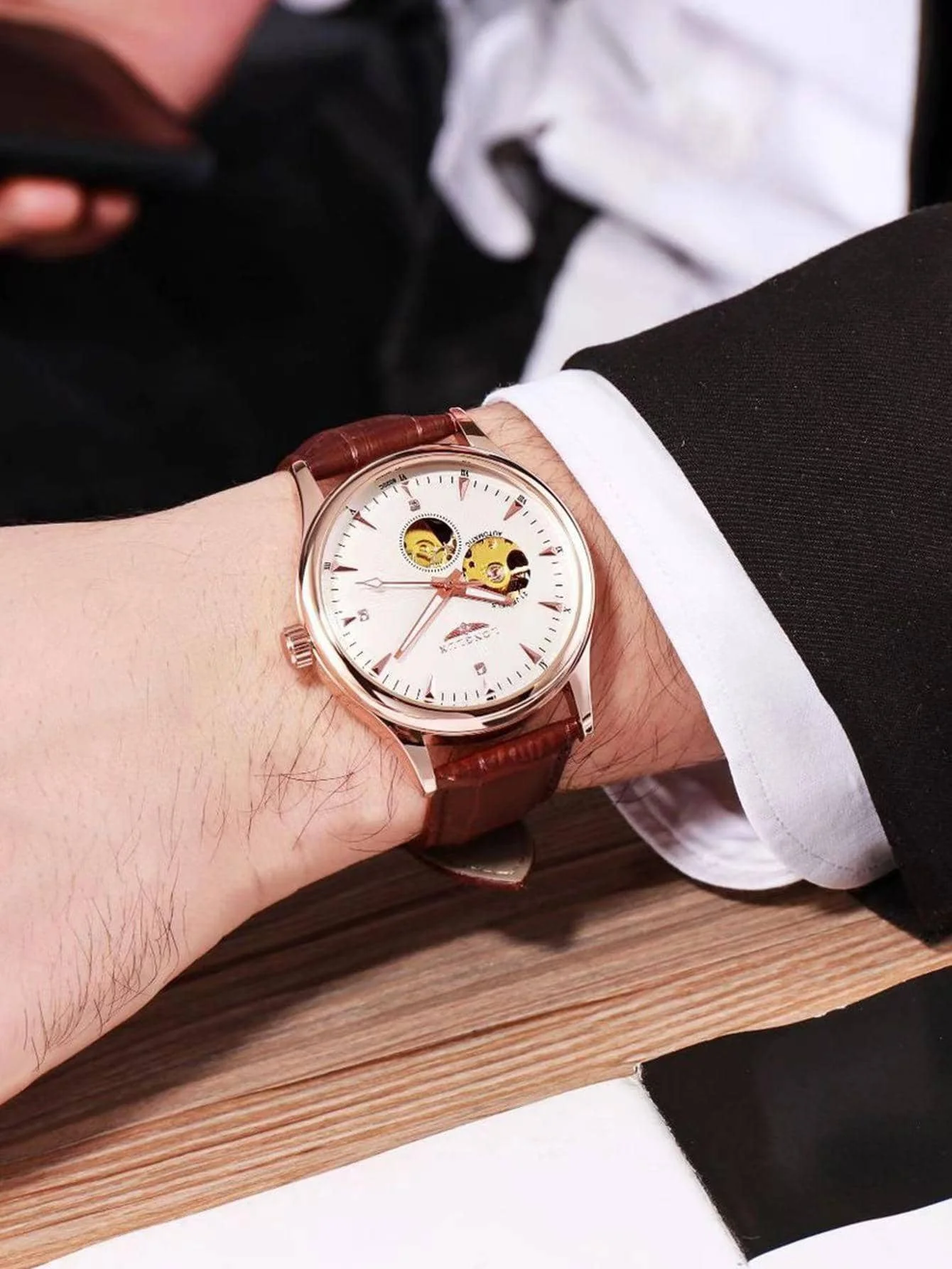 Reloj Automático LONGLUX, Esti - Seiko Watch 5 Sports reseña y precio